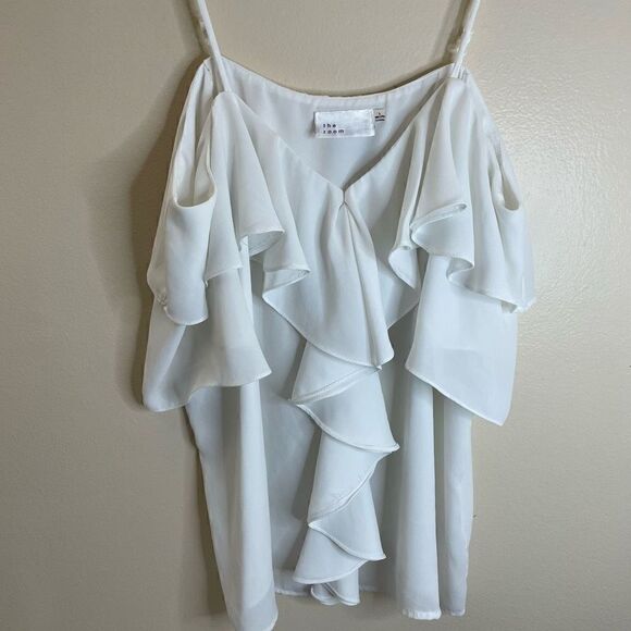 The Room| Cascading| Ruffle| Cold shoulder| Lightweight| large - Picture 4 of 15